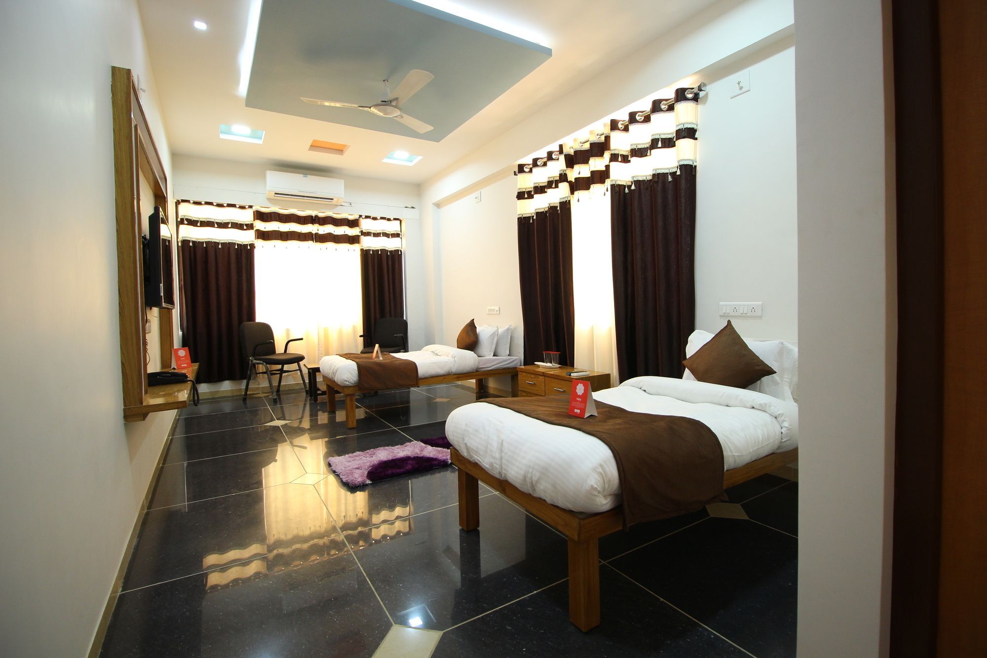 Palette- Siddharth Inn 甘地讷格尔 外观 照片